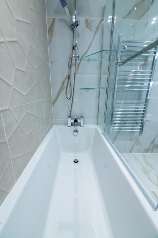 Lux 2 Bedrooms - 2 Bathrooms - F7 伦敦 外观 照片